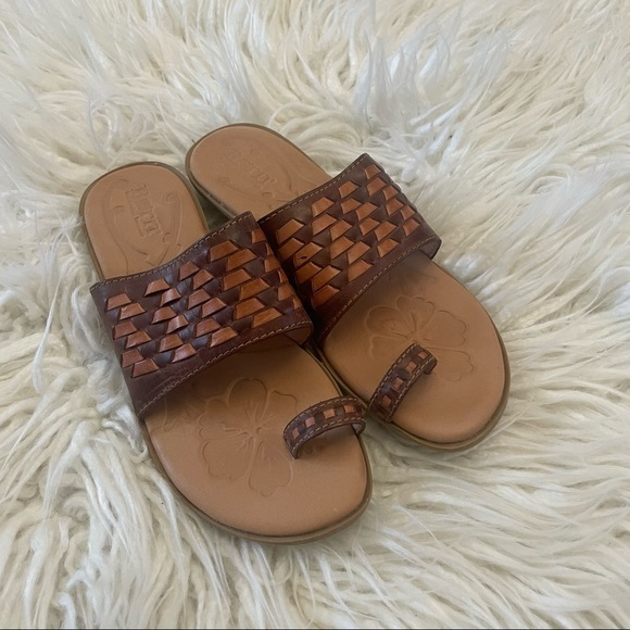 Born Shoes - Born brown woven leather‎ sandals comfort ladies size 7